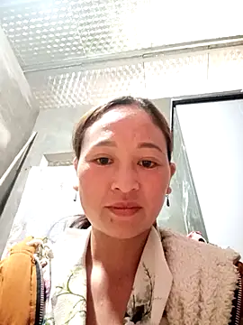 Yanren 22 online show from 11-09-25, 05:44