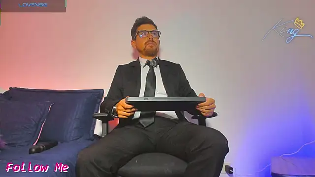 Snapshot of Prince1_dark chatting on 01-14-26, 05:11 Prince1 dark online show from 01-14-26, 05:11