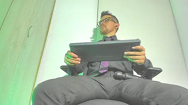 Snapshot of Prince1_dark chatting on 11-23-25, 05:39 Prince1 dark online show from 11-23-25, 05:39