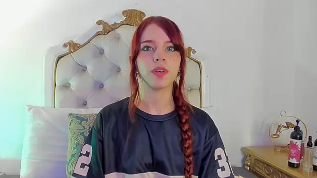 scarlett smith 3 online show from 04-07-26, 02:35