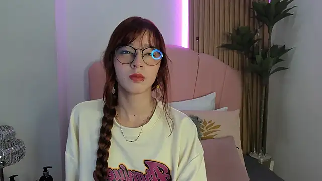 scarlett smith 3 online show from 12-20-25, 02:58