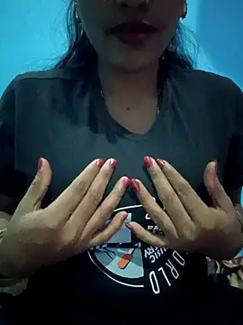 Nisha Hindi online show from 12-22-25, 05:02