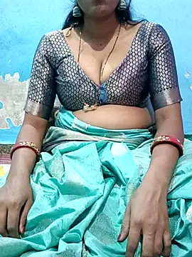 Nisha Hindi online show from 12-17-25, 07:52