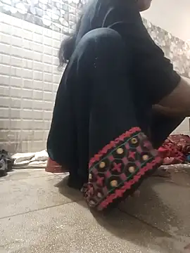 Nisha Hindi online show from 11-20-25, 06:47