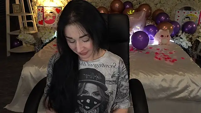 Snapshot of CarolinaaFoxyyy chatting on 02-24-26, 07:48 CarolinaaFoxyyy online show from 02-24-26, 07:48