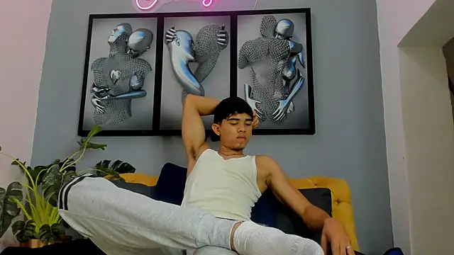 Ashton  Montana online show from 01-13-26, 07:29