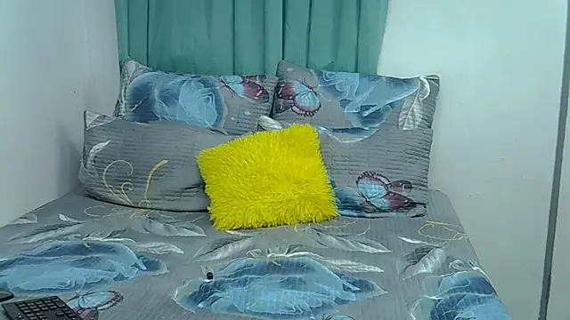 HipsDontLieX95 online show from 12-16-25, 10:47