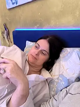 Snapshot of marchigiana chatting on 05-12-26, 08:37 marchigiana online show from 05-12-26, 08:37