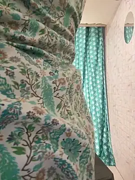 Red Queen 11 online show from 02-14-26, 08:47