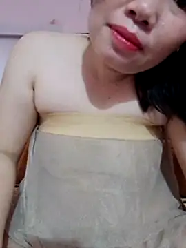 yourtrinh online show from 11-21-25, 04:44