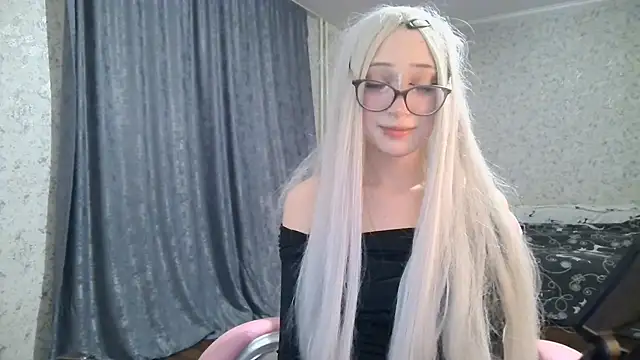 cupcakevice online show from 11-23-25, 08:08