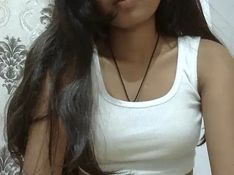 SEXY PRIYA83 online show from 03-21-26, 09:36