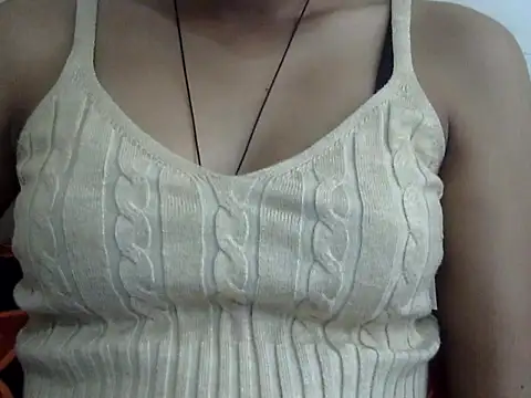 SEXY PRIYA83 online show from 02-18-26, 05:05