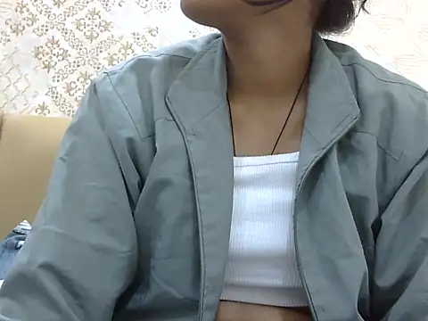 SEXY PRIYA83 online show from 02-13-26, 10:59