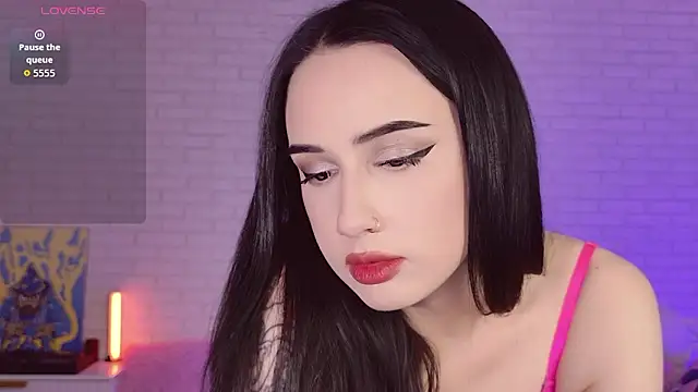 Darineko  online show from 02-17-26, 07:27