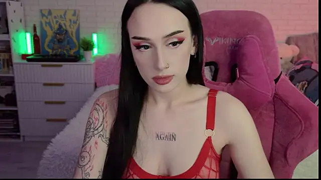 Darineko  online show from 11-28-25, 05:29