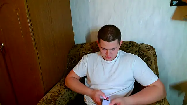 CuteButNaughty  online show from 12-02-25, 06:09