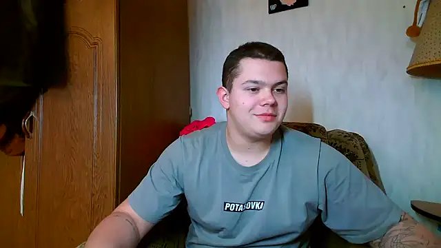 Snapshot of CuteButNaughty_ chatting on 02-03-26, 01:05 CuteButNaughty online show from 02-03-26, 01:05