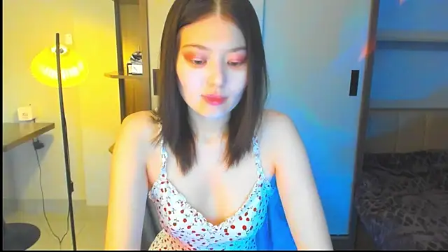 Snapshot of HopeLovely chatting on 03-05-26, 09:39 HopeLovely online show from 03-05-26, 09:39