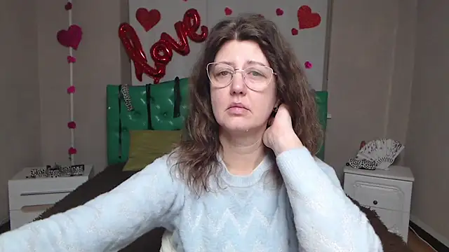 RoseHille online show from 02-07-26, 06:21