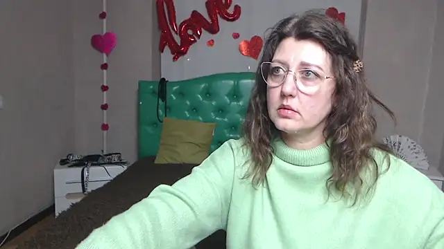 RoseHille online show from 02-03-26, 02:44