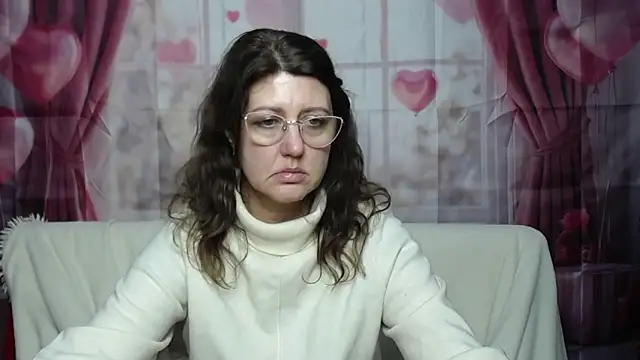 RoseHille online show from 02-12-26, 03:23