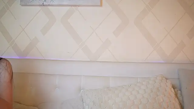 JadeHasy online show from 12-21-25, 08:31