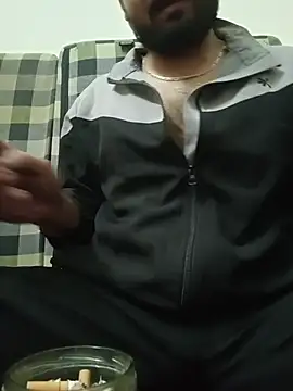 MrToxxic online show from 11-24-25, 05:13