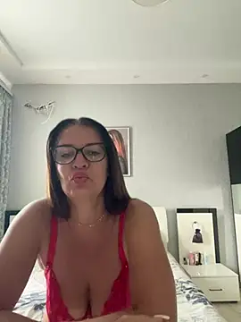 Snapshot of Milana8263 chatting on 07-09-26, 06:14 Milana8263 online show from 07-09-26, 06:14