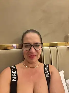 Milana8263 online show from 12-18-25, 06:34