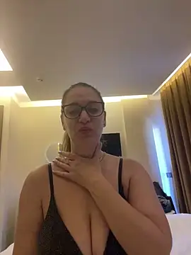 Milana8263 online show from 12-16-25, 08:51