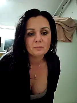 Snapshot of Always_foryou chatting on 11-10-25, 08:58 Always foryou online show from 11-10-25, 08:58