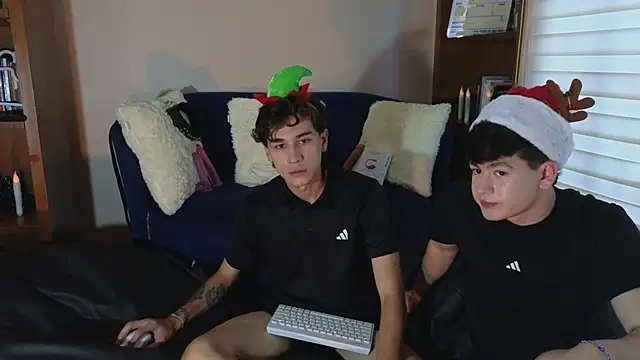 Derekswan online show from 12-15-25, 09:31