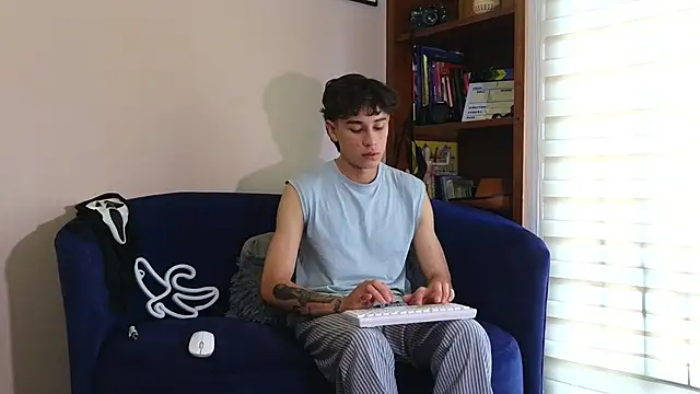 Derekswan online show from 06-21-26, 09:09