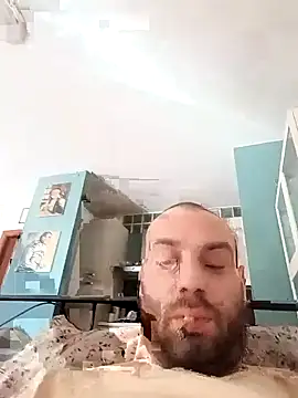 Alessiooo908 online show from 05-30-26, 03:50