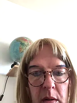 simone xdressing online show from 09-14-25, 08:59