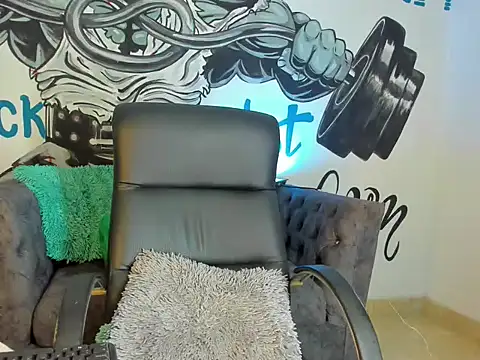 Snapshot of MISTRESS-BBCTSX chatting on 02-14-26, 04:18 MISTRESS-BBCTSX online show from 02-14-26, 04:18