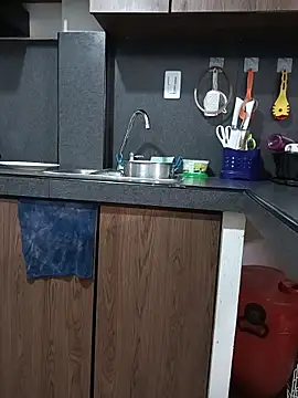 Little-Sammy online show from 11-18-25, 01:03