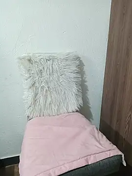 Little-Sammy online show from 12-02-25, 04:41