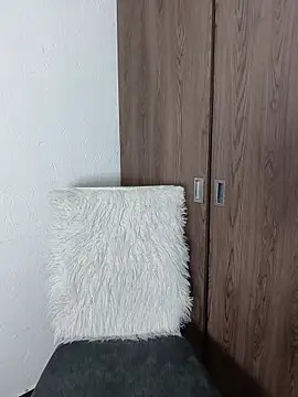 Little-Sammy online show from 01-10-26, 05:08