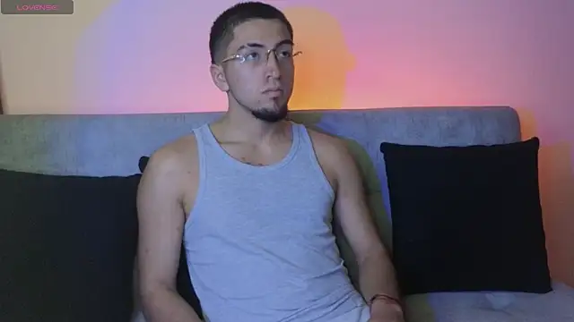 AresMassimoX online show from 04-05-26, 02:57