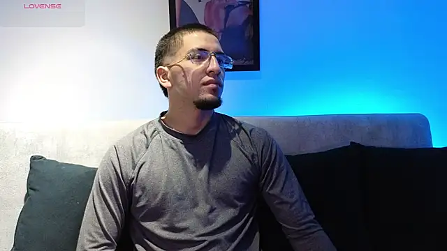 AresMassimoX online show from 03-09-26, 02:20