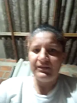 Snapshot of Sra_Angelina chatting on 05-01-26, 04:17 Sra Angelina online show from 05-01-26, 04:17