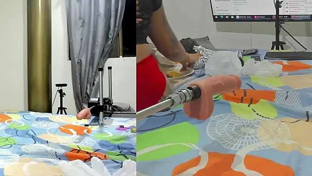 michelle hot1 online show from 12-22-25, 03:06