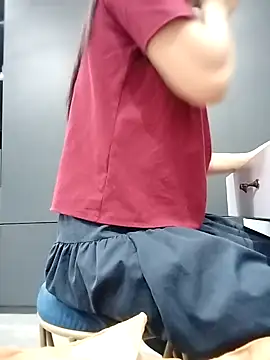   Anna    online show from 01-13-26, 02:48