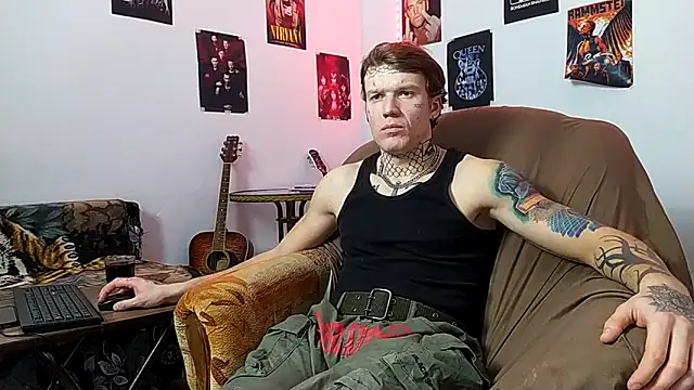 Huntall77 online show from 12-20-25, 03:26