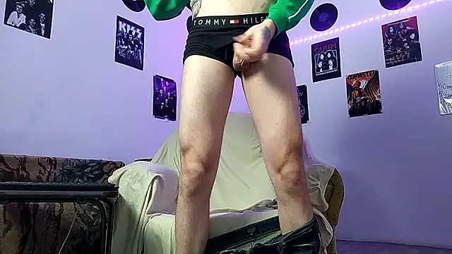 Huntall77 online show from 01-08-26, 03:07