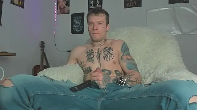 Huntall77 online show from 04-09-26, 06:19