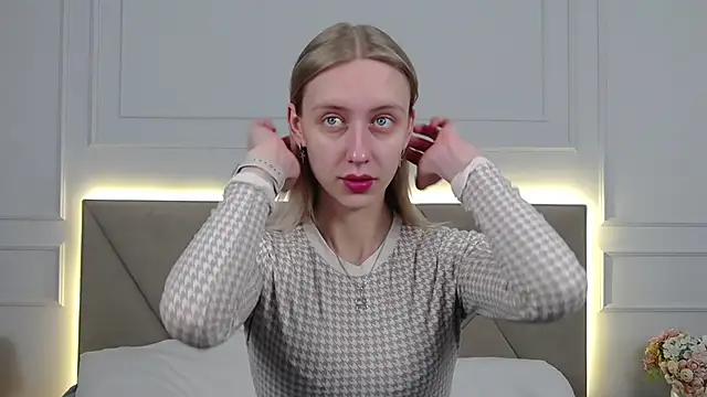 RachaelCute online show from 02-19-26, 12:35