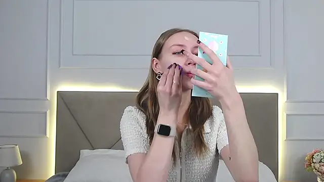 RachaelCute online show from 01-18-26, 04:27